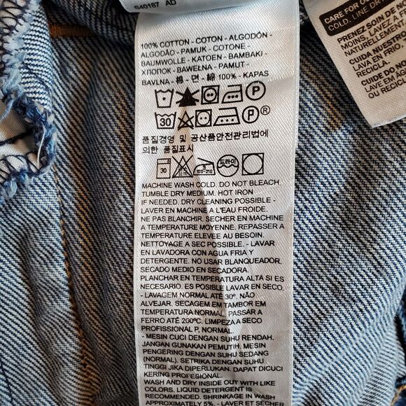 Levi’s Women’s Denim Jacket XS Blue Medium Wash Cotton Vintage Y2K Brass Stars - Picture 6 of 9